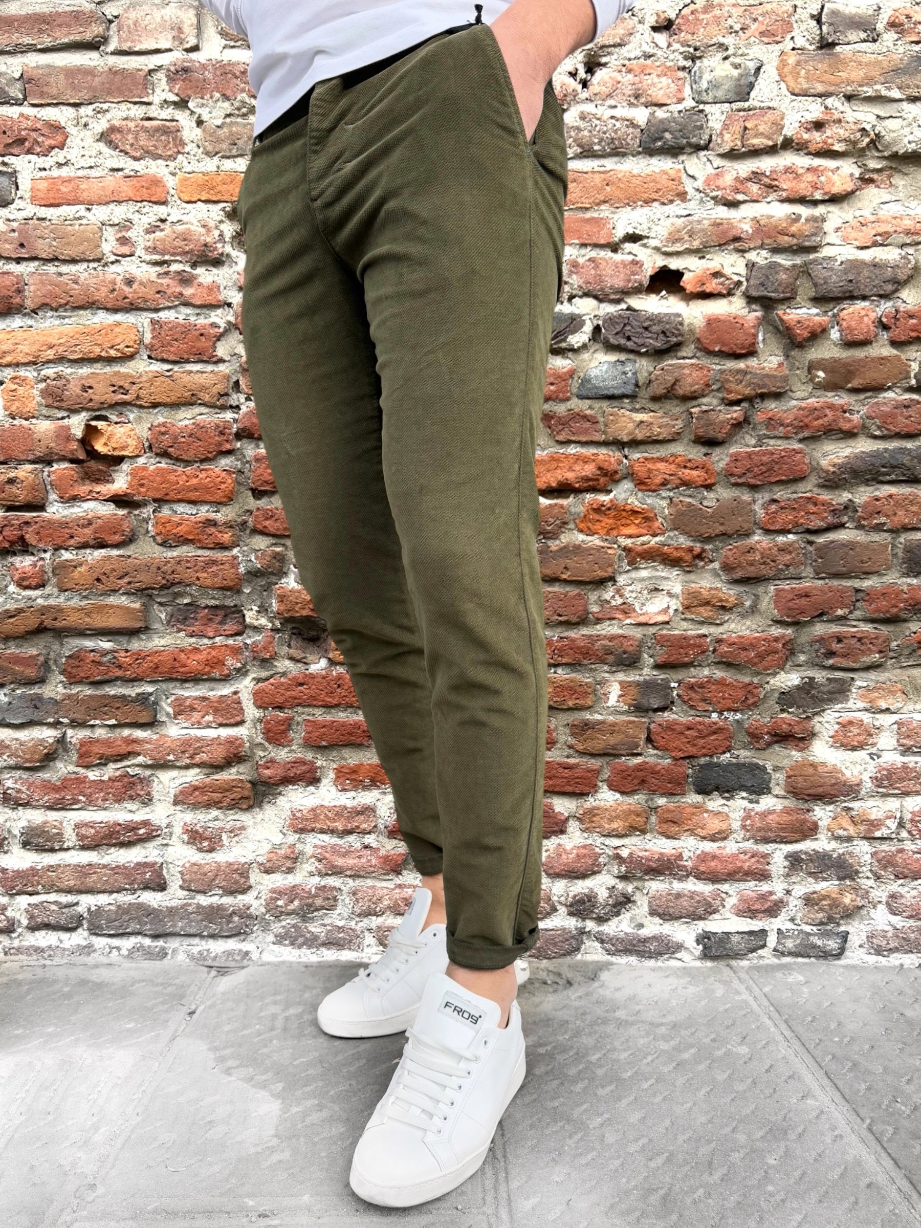 Pantalone Berna Chinos Velluto Avocado 101 (9972147978580)