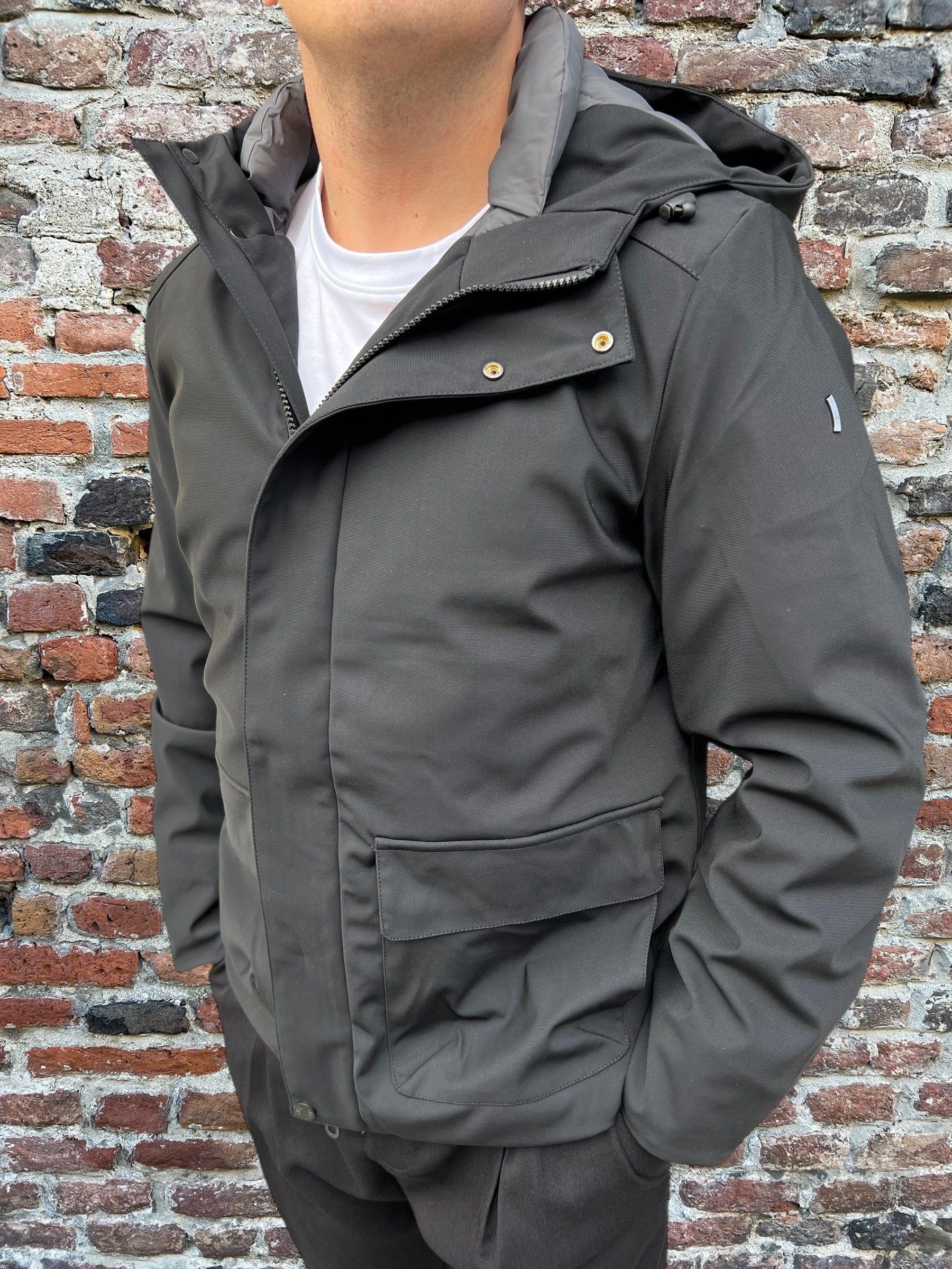 Giubbotto Over-D Relaxed Fit Nero J21 (9820113764692)