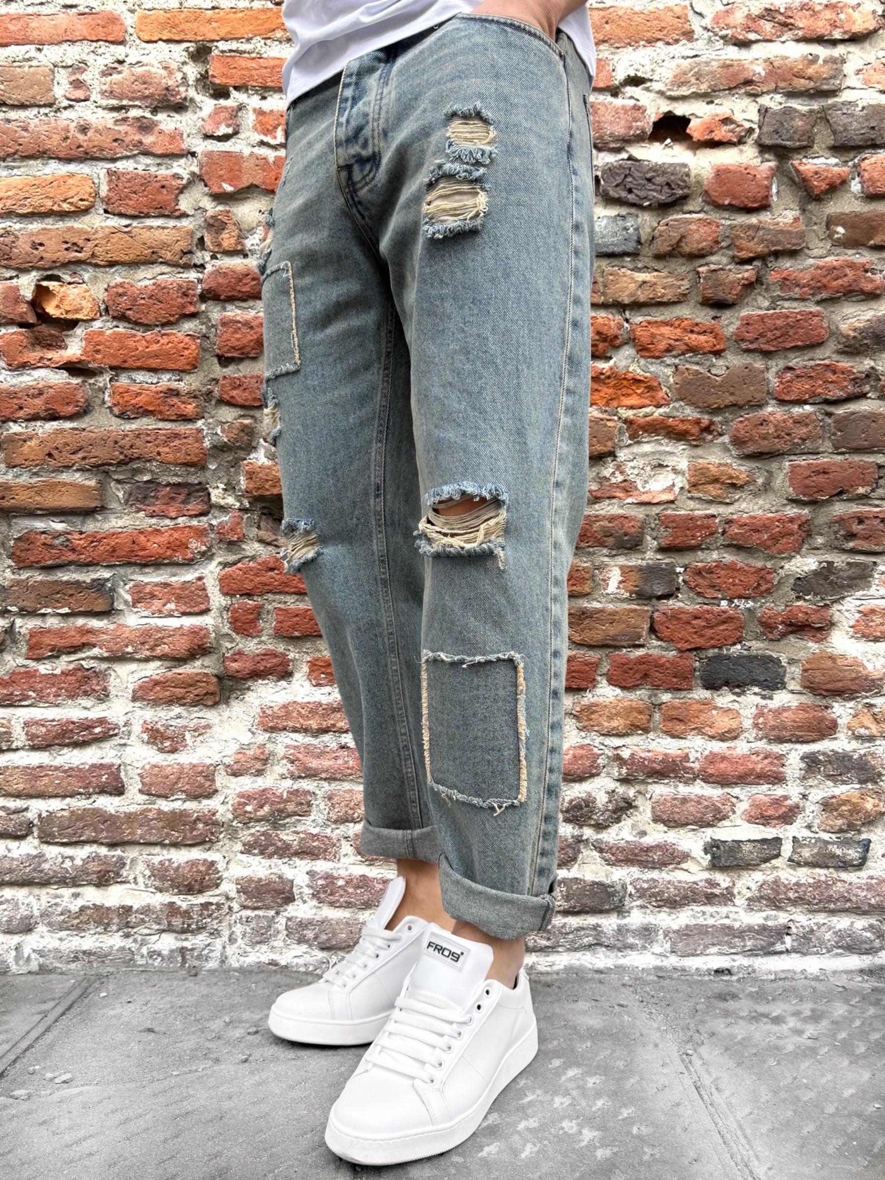 Jeans Block Eleven Rotture e Toppe  2830 (11827291849044)