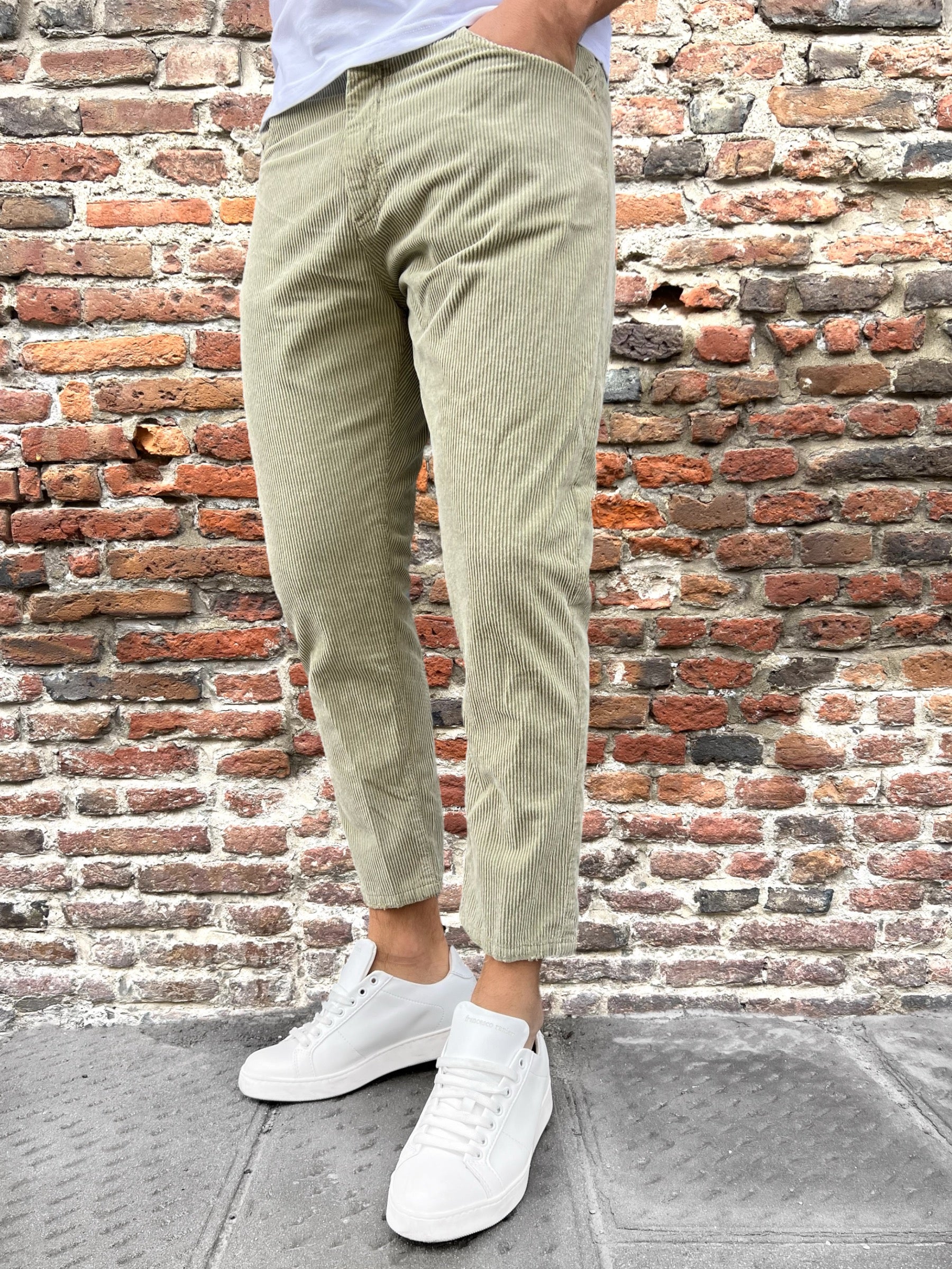 Pantalone Berna Velluto Carrot Avocado (9759288394068)